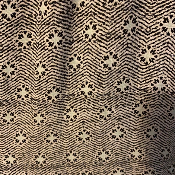 Express skirt brand new size M - Picture 6 of 9